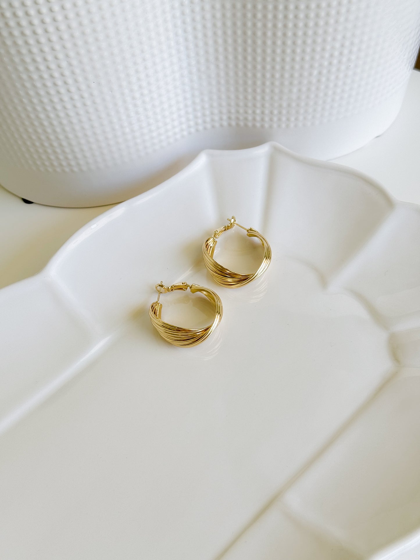 Twist Latch Hoop Earrings