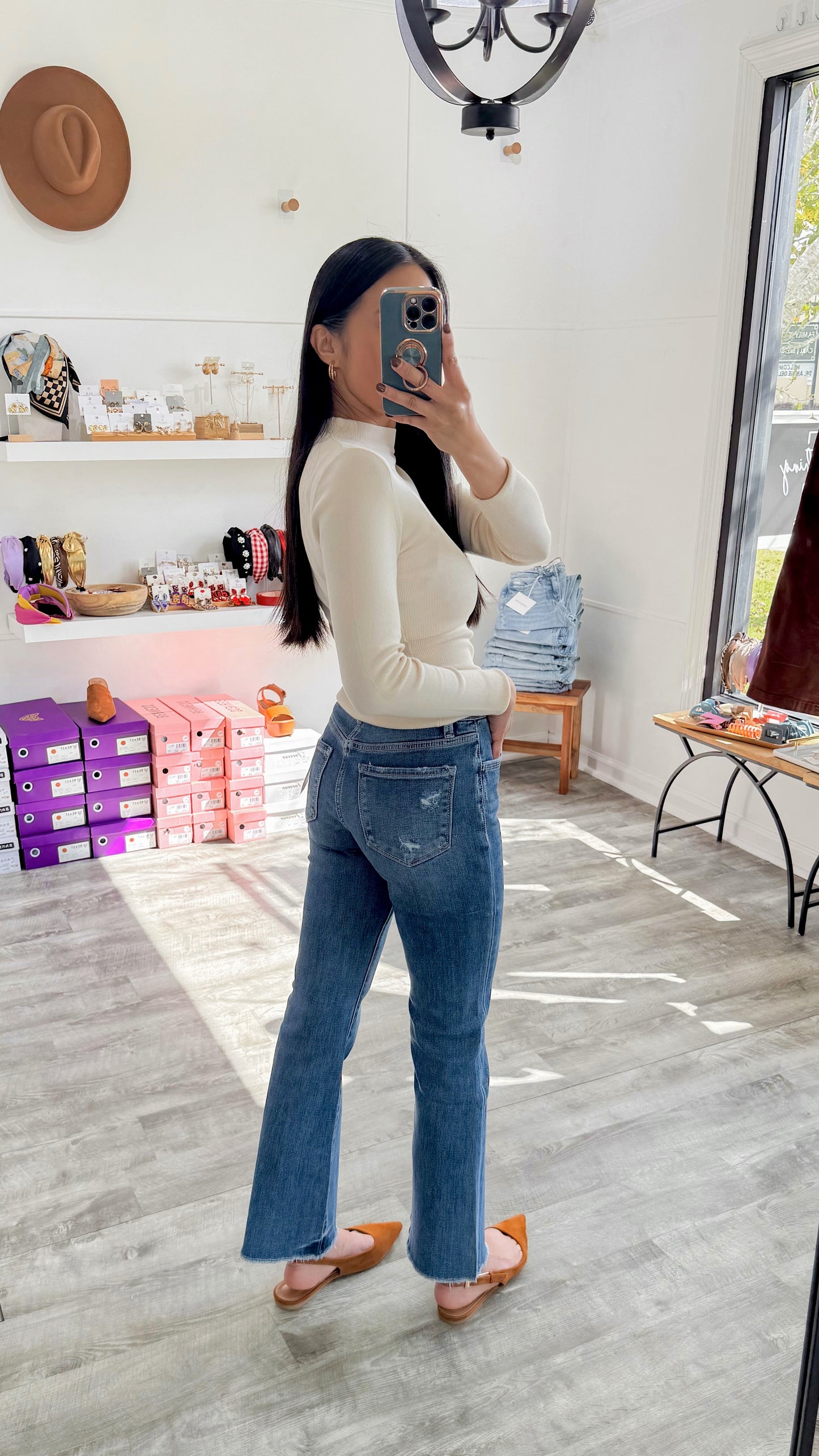 Virtuous Kick Flare Denim