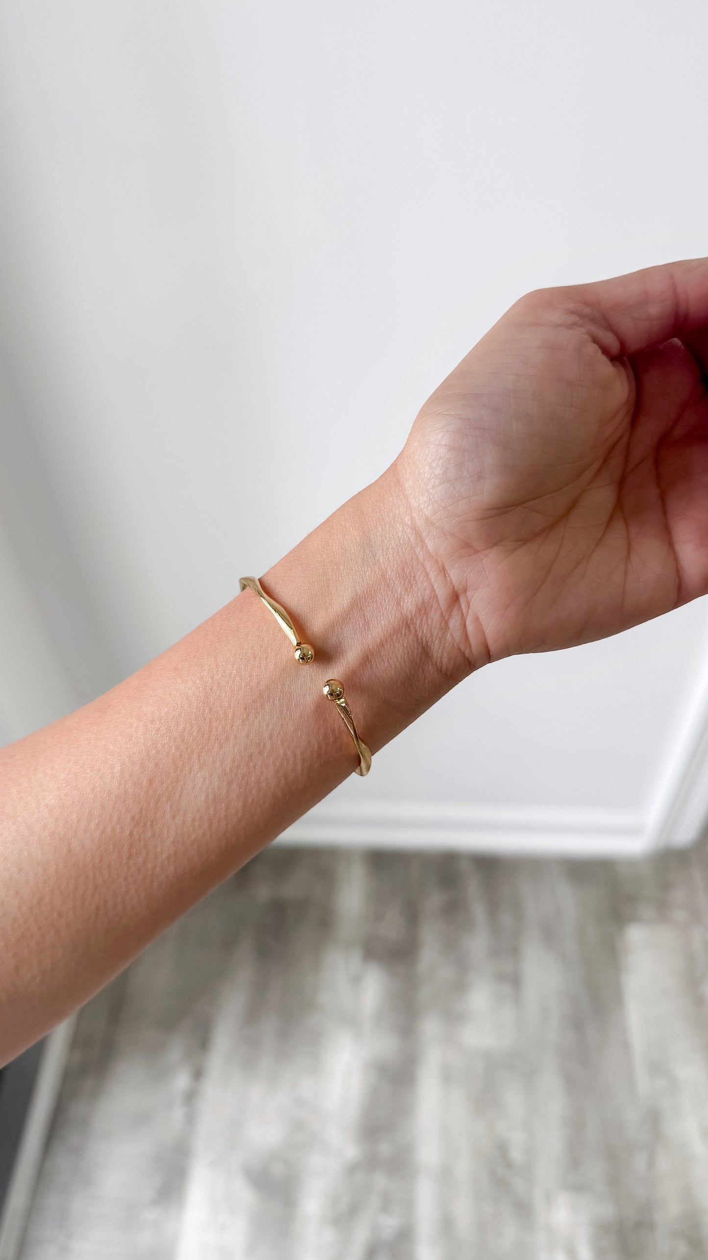 Geometric Twist Bangle Bracelet