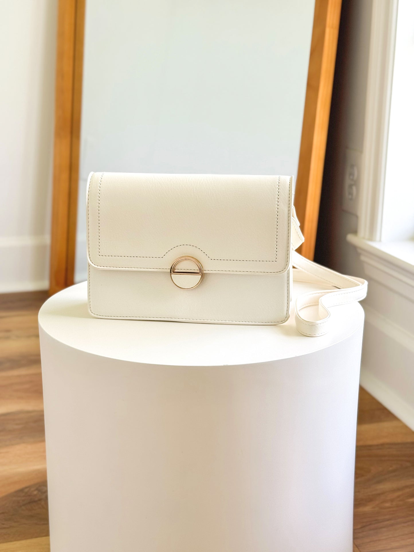 Angelica Vegan Leather Crossbody-Cream
