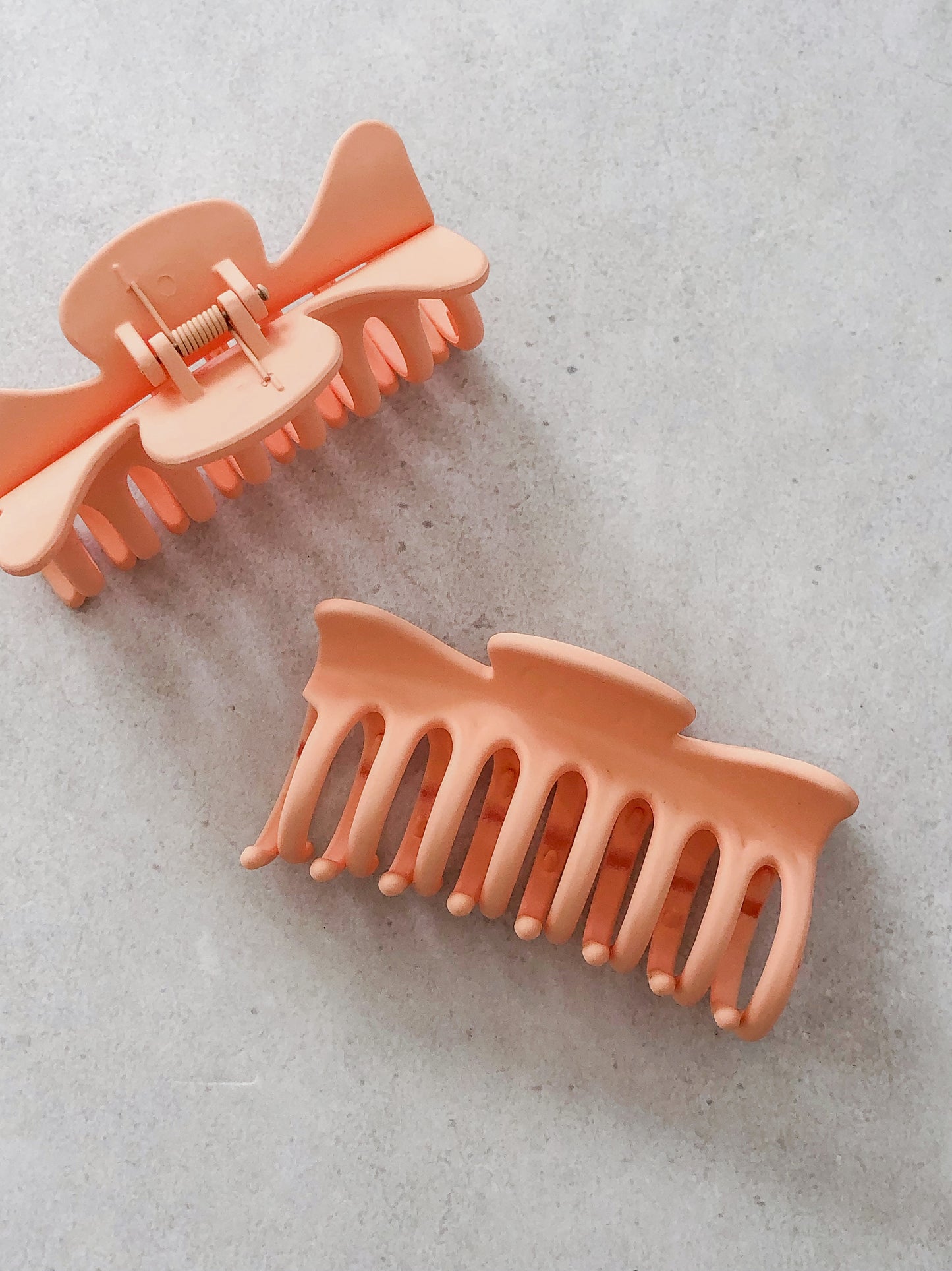 Peach Jumbo Bow Hair Clip