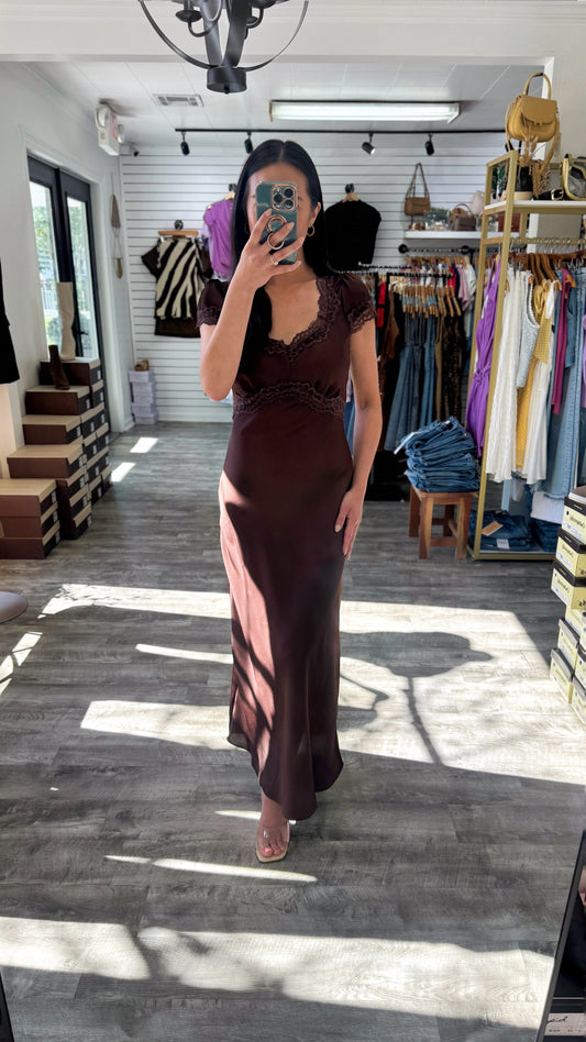 Hopeless Romantic Midi Dress- Chocolate
