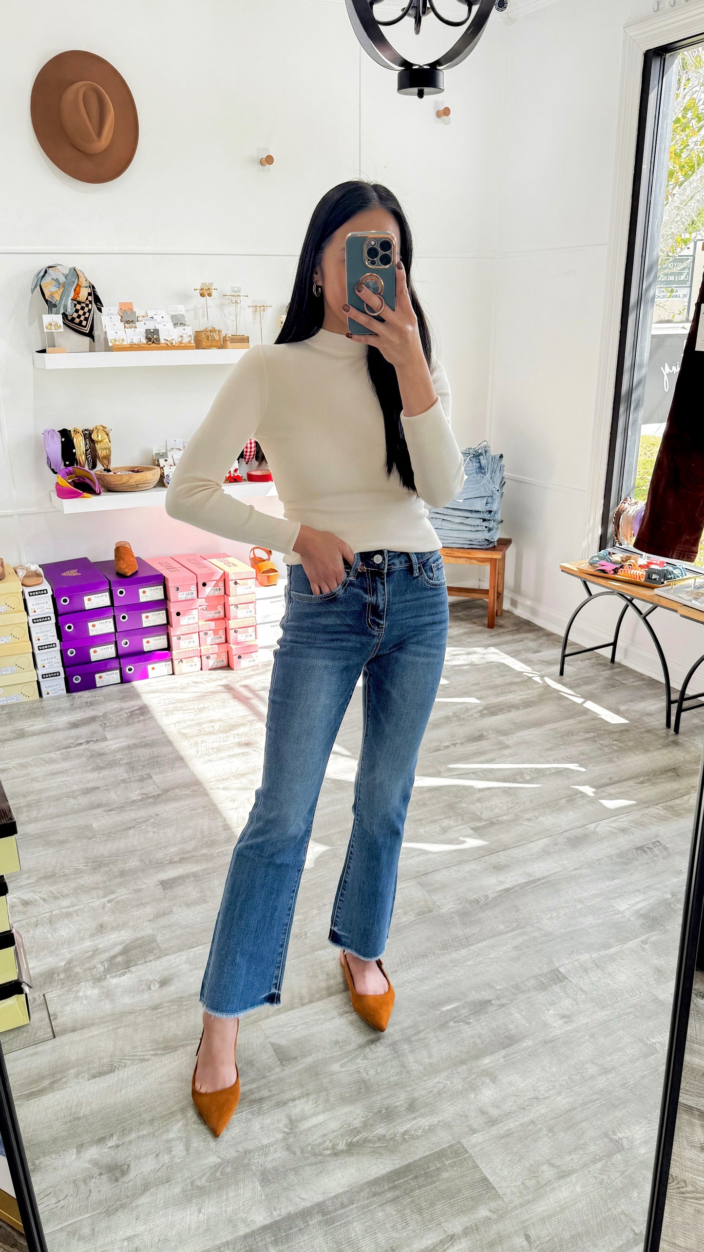 Virtuous Kick Flare Denim