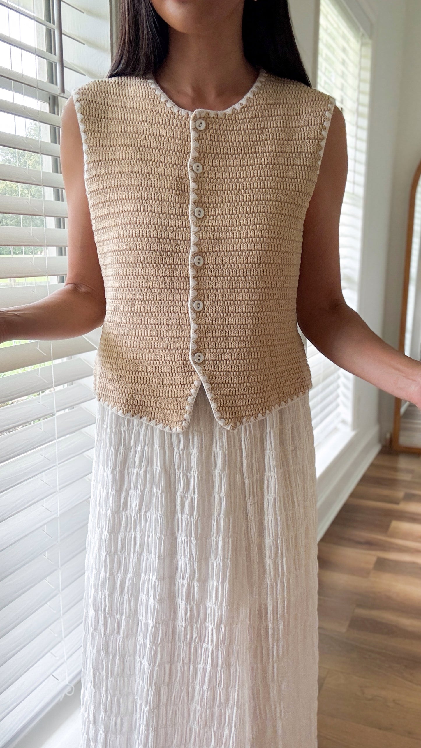Casual Day Out Contrast Stitch Sweater Vest
