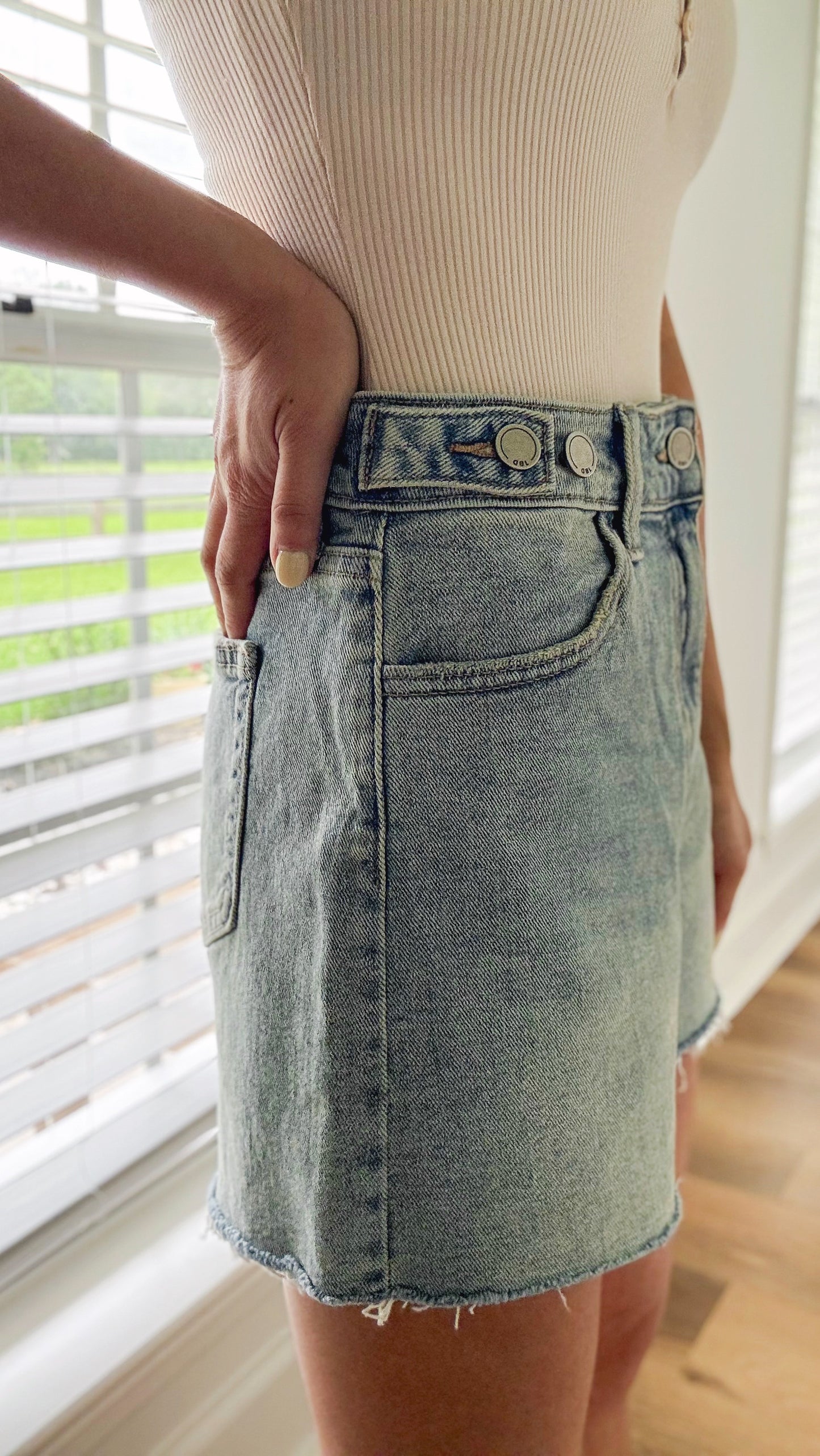 Vintage Charm Adjustable Waist Denim Shorts