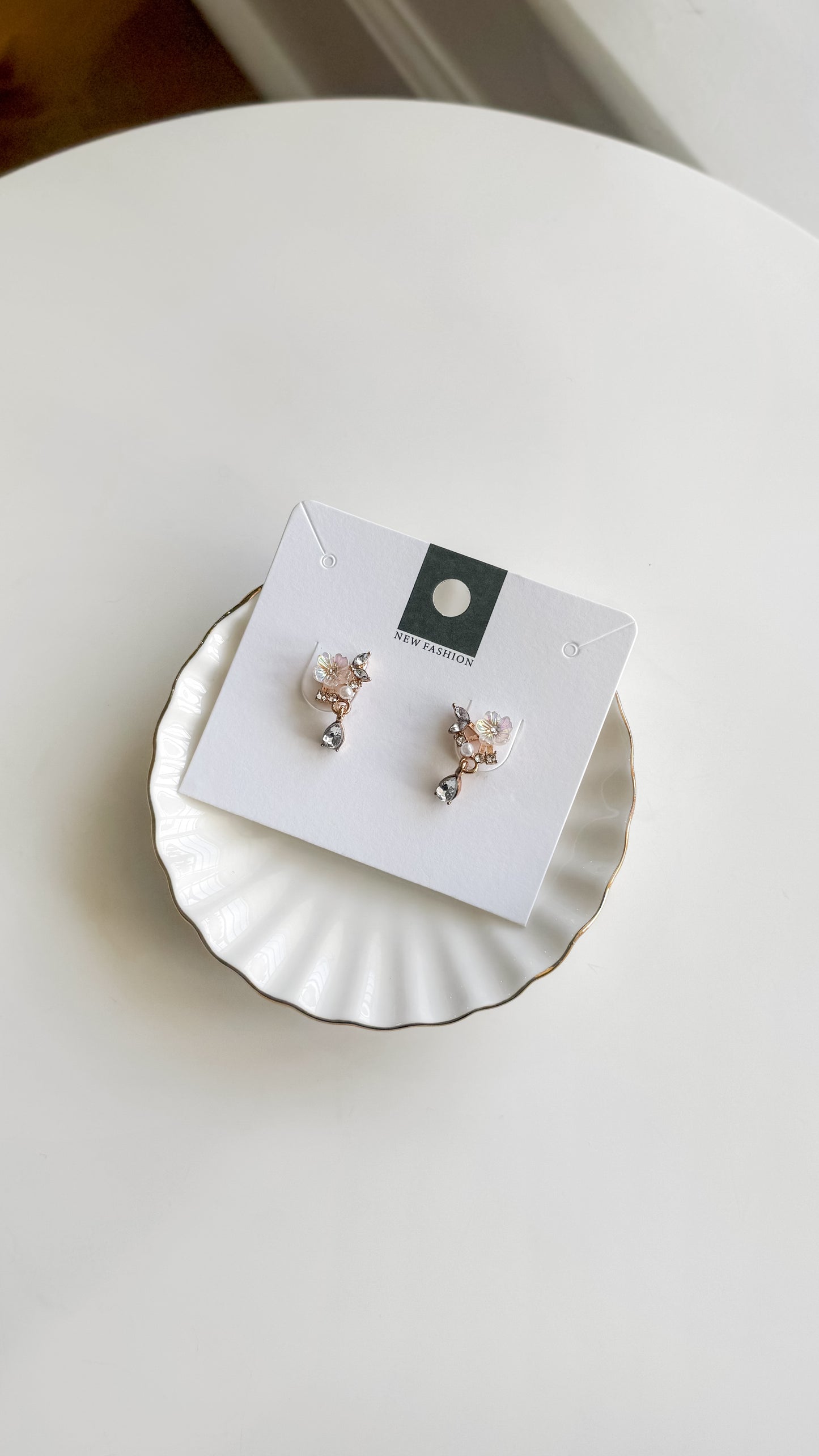 French Vintage Pearl Floral Earrings