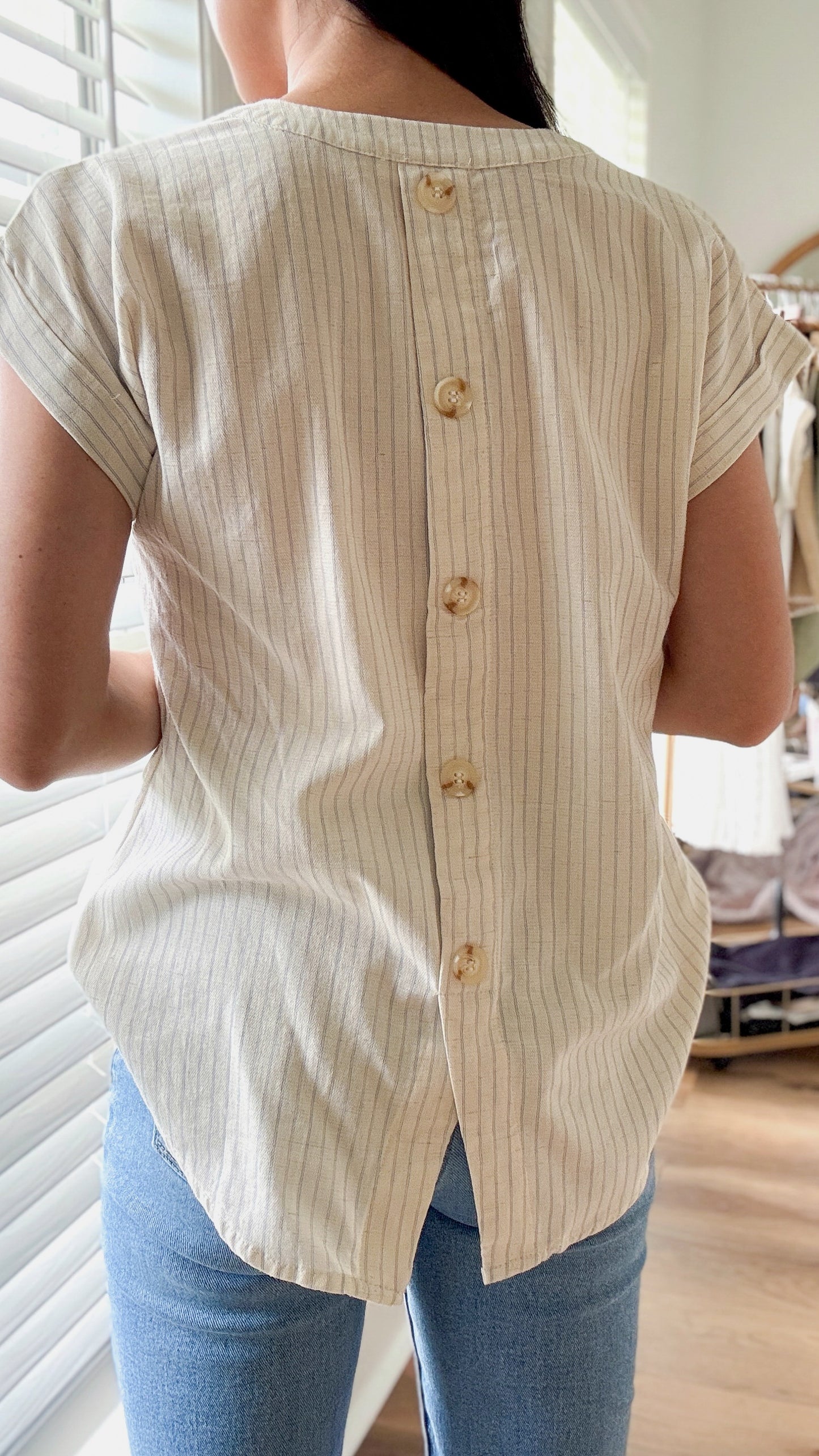 Back Button Split Top -L. blue