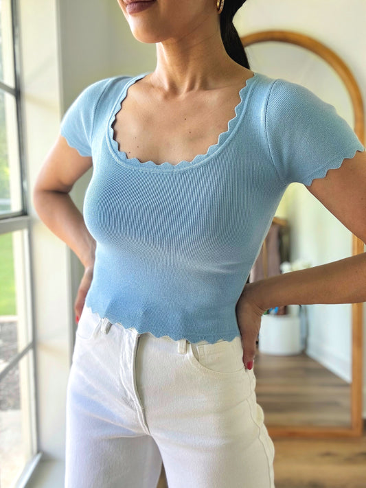 Scallop Knit Crop Top- Blue