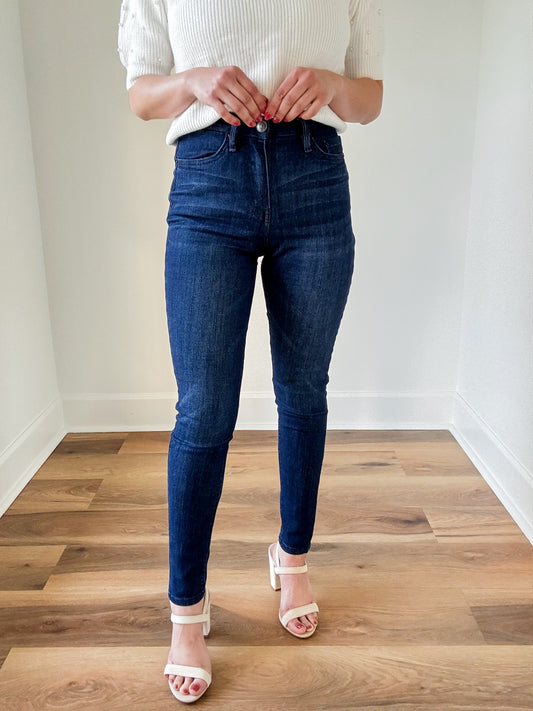 Dark Indigo Curvy Skinny Denim