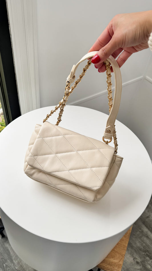 Prague Quilted Crossbody