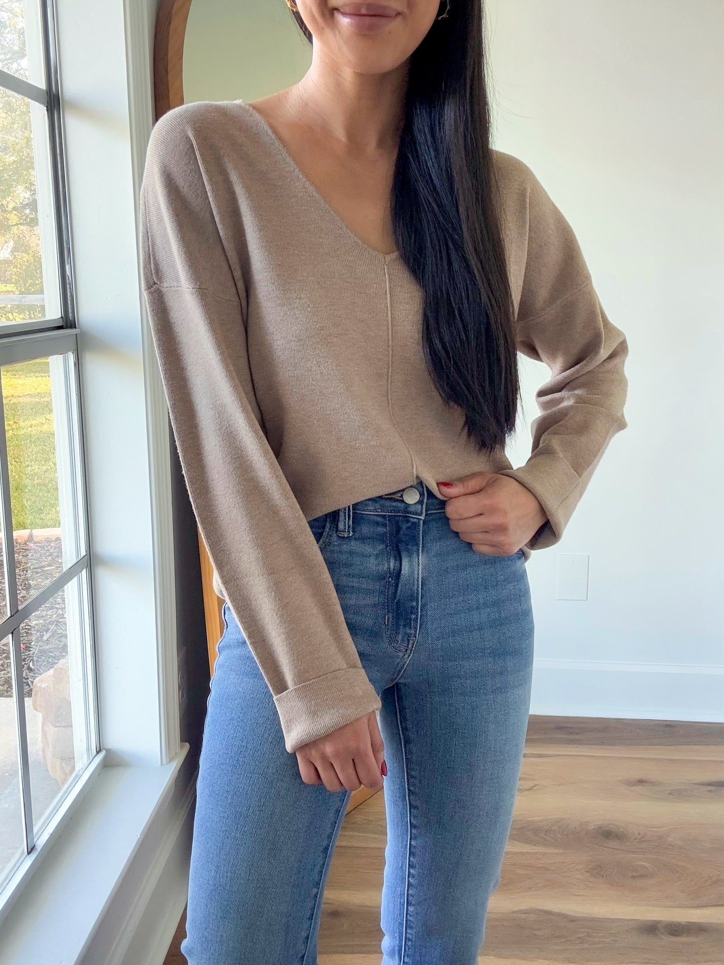 Lexi V Neck Sweater- Mocha