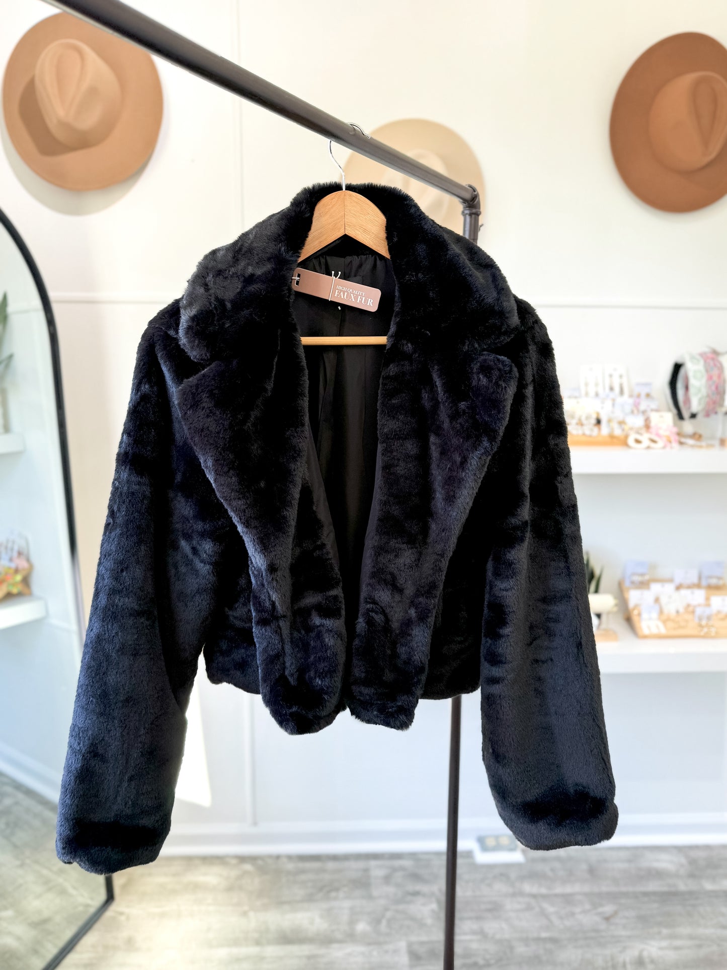 Faux Fur Cropped Coat- Black