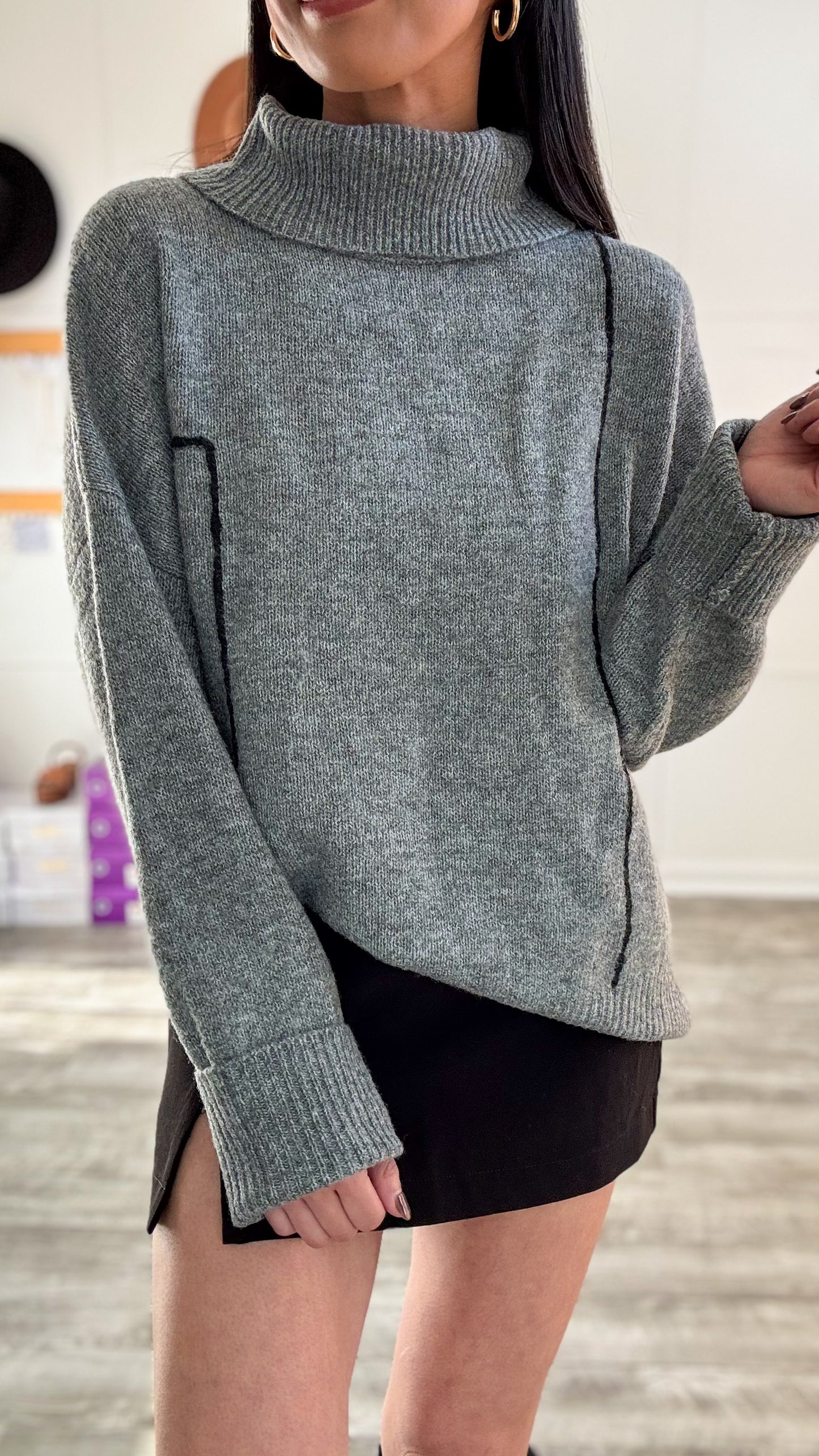 Contrast Line Sweater